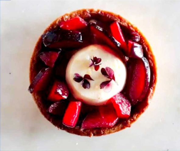 Platillo de peras al vino